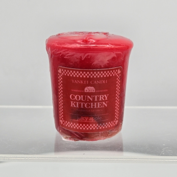 Yankee Candle Country Kitchen Red Scented Candle Votive Set of 3 - Picture 3 of 7